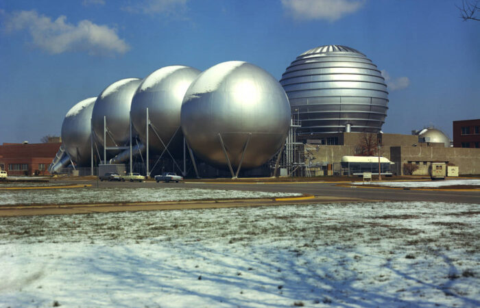 153639main_image_feature_625_ys_full