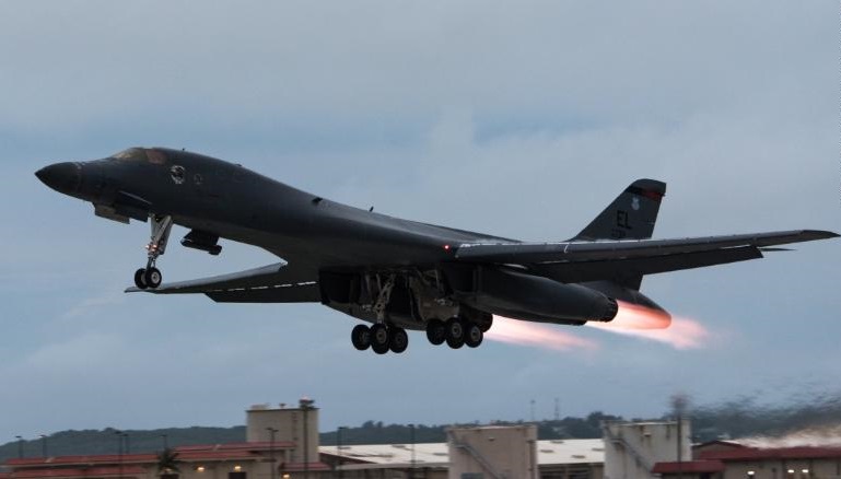 171011160037-b-1-bomber-andersen-10-11-exlarge-169