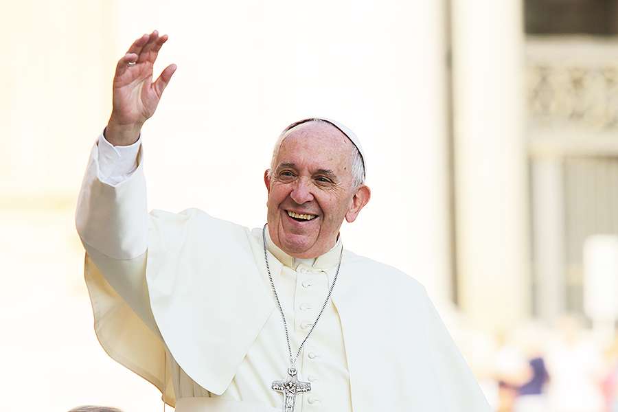 Pope_Francis_at_the_general_audience_in_St_Peters_Square_Sept_28_2016_Credit_Daniel_Ibanez_CNA