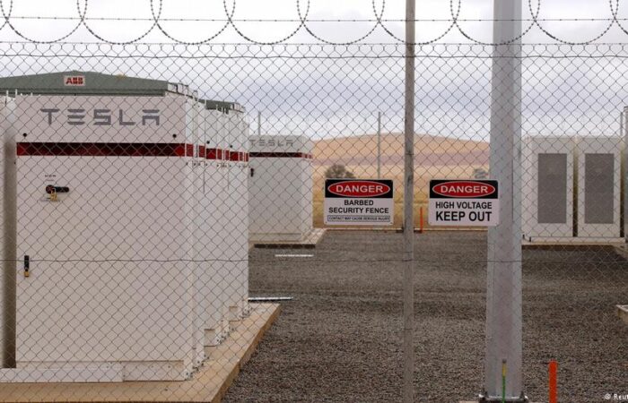 tesla-austraila-battery-lithum-marketexpress-in