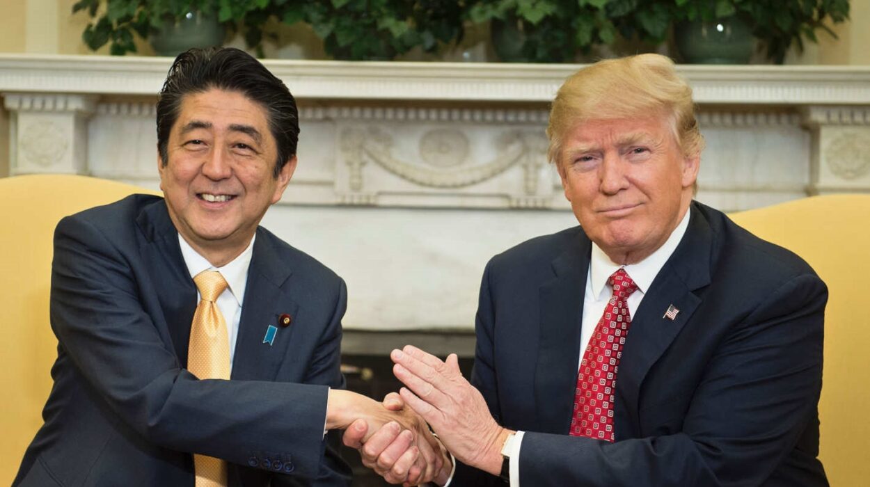 10-shinzo-abe-trump