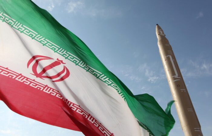 141125164236-iran-nuclear-talks-flag-missile-super-169