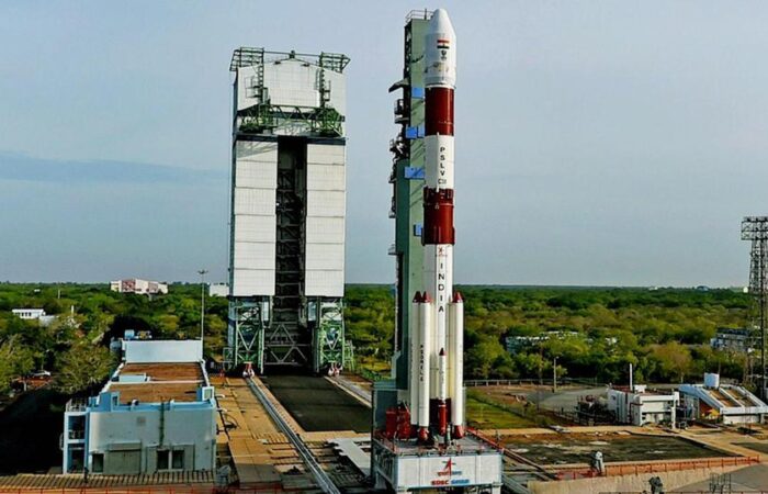 isro-launch-pslv-c38-all-set-for_ef63a5ce-57bb-11e7-b50f-ad66c5ec5579