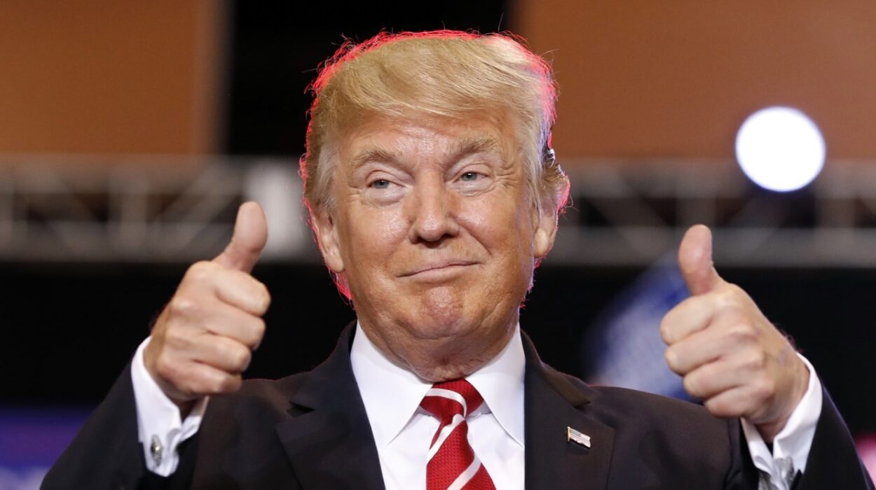 trumpthumbsweb