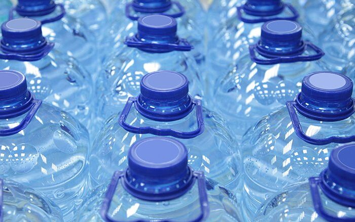 web_830x437_media-bulk-bottled-water