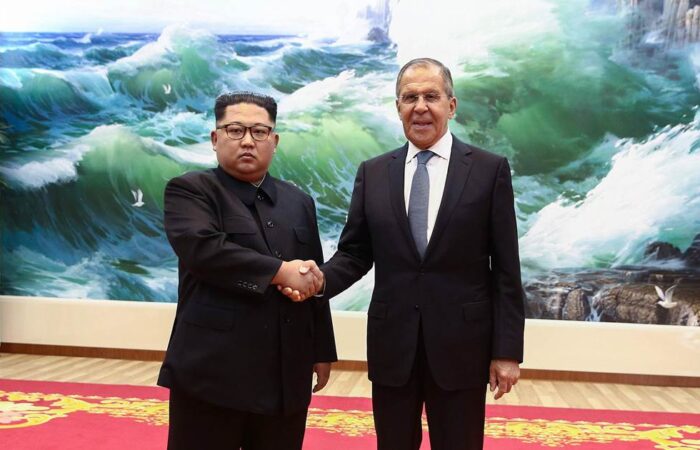 180531-kim-jong-un-lavrov-mc-10003_beaab80b82d76ff47e3844ee519d6ff6