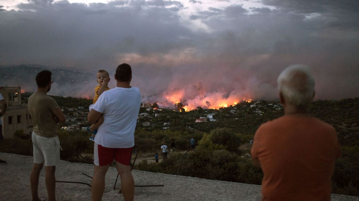 skynews-greeec-fires_4369795