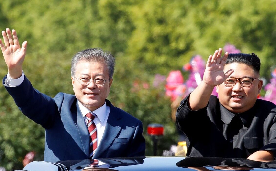 skynews-moon-jae-in-kim-jong-un_4424995