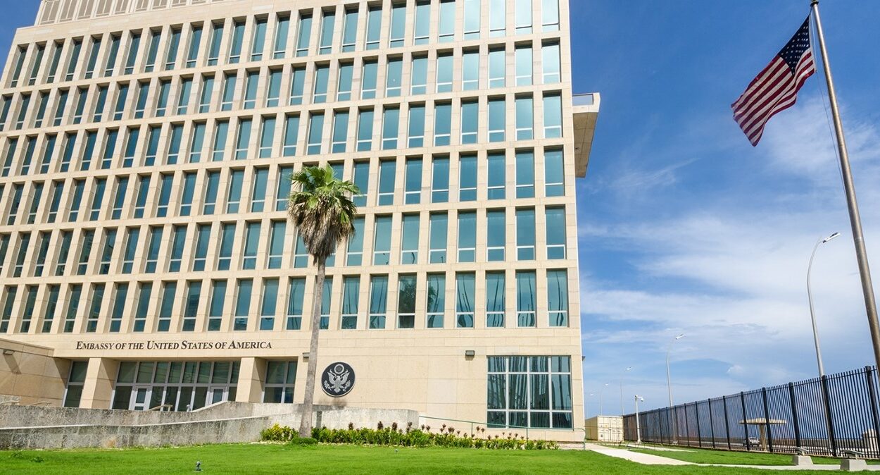 us-embassy-havana-1600