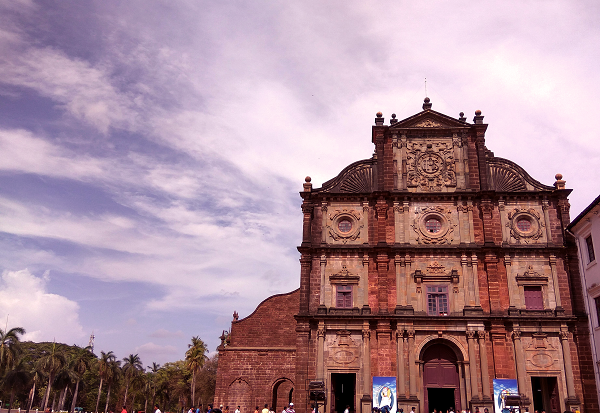 Basilica_of_Bom_Jesus_Church