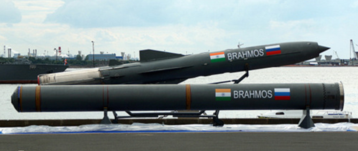https://www.thehindu.com/news/national/we-share-robust-defence-framework-with-both-us-and-russia-gen-rawat/article32531228.ece