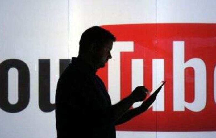 Youtube in the Docks