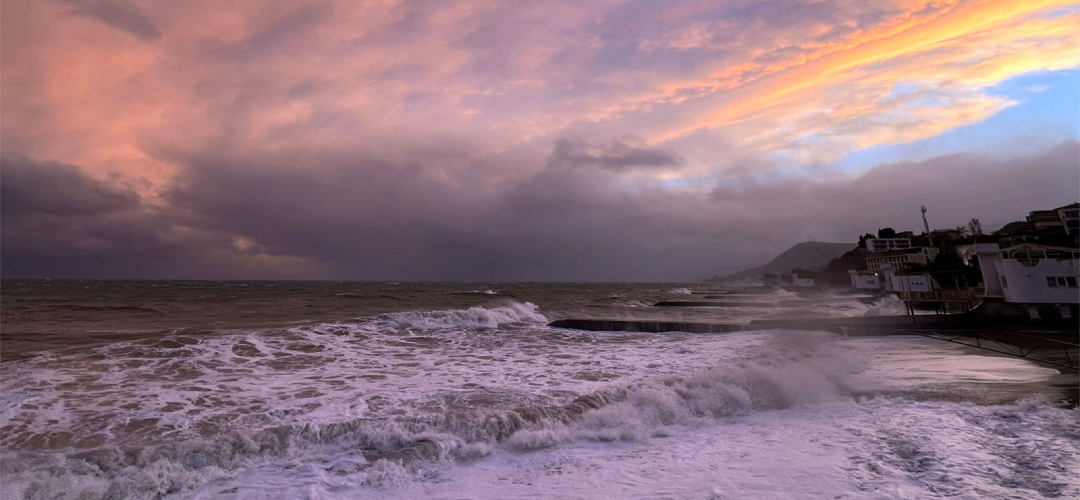 Tidal Impact: Ukraine's High Tides on Russia